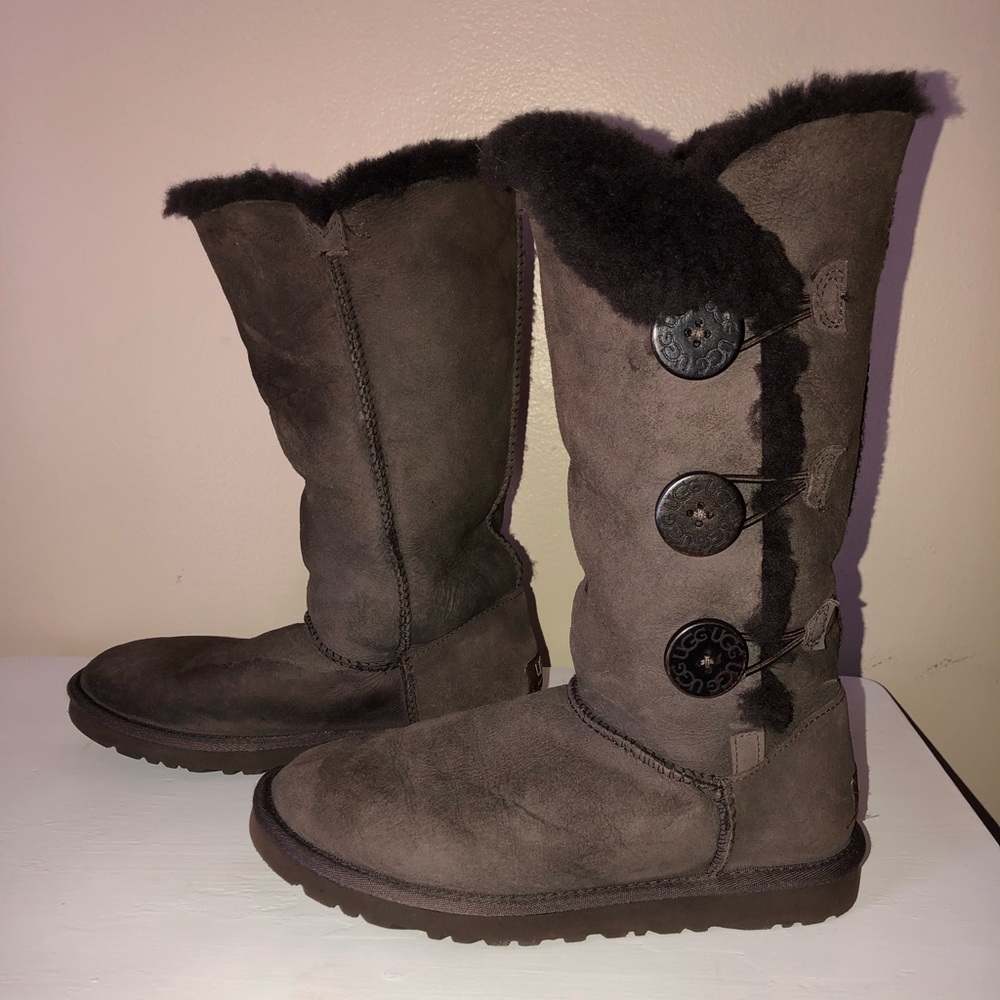 Womens UGG Bailey Button Triplet (Tall)